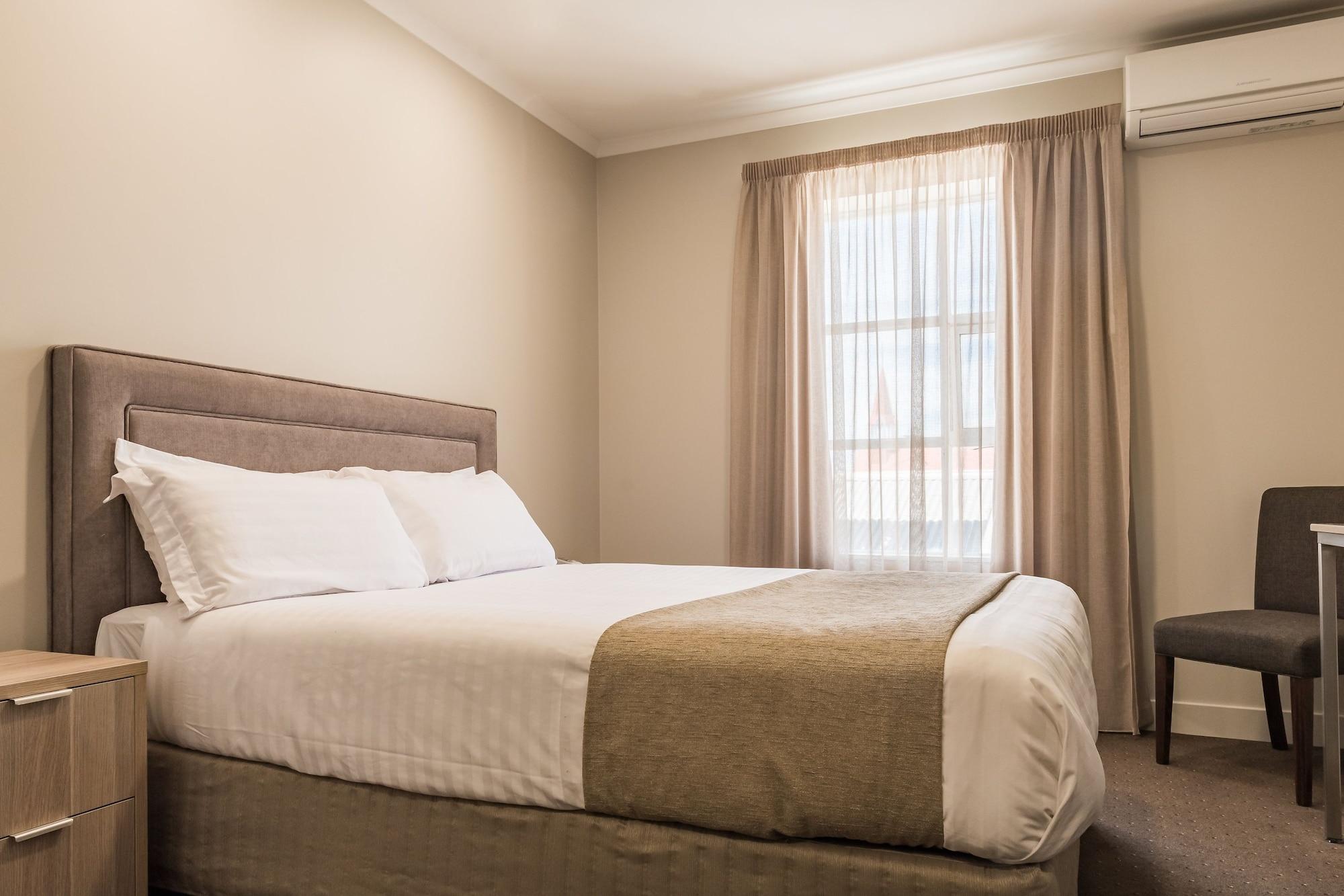 The Lighthouse Hotel Ulverstone Exterior photo