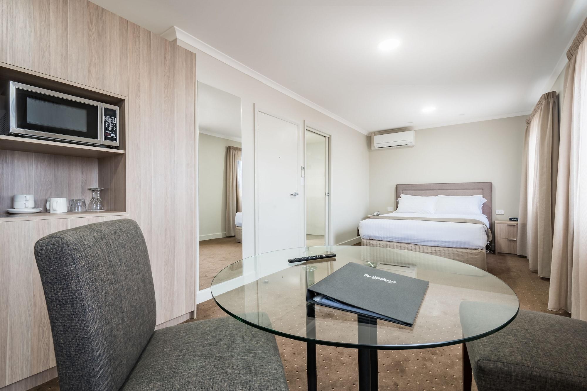 The Lighthouse Hotel Ulverstone Exterior photo