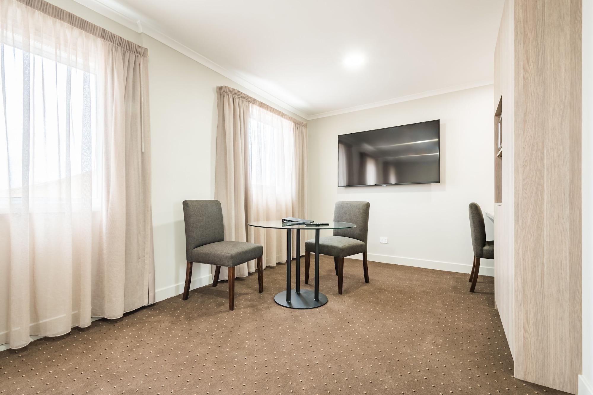 The Lighthouse Hotel Ulverstone Exterior photo