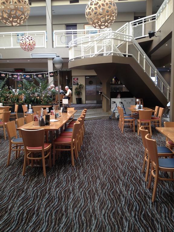 The Lighthouse Hotel Ulverstone Exterior photo