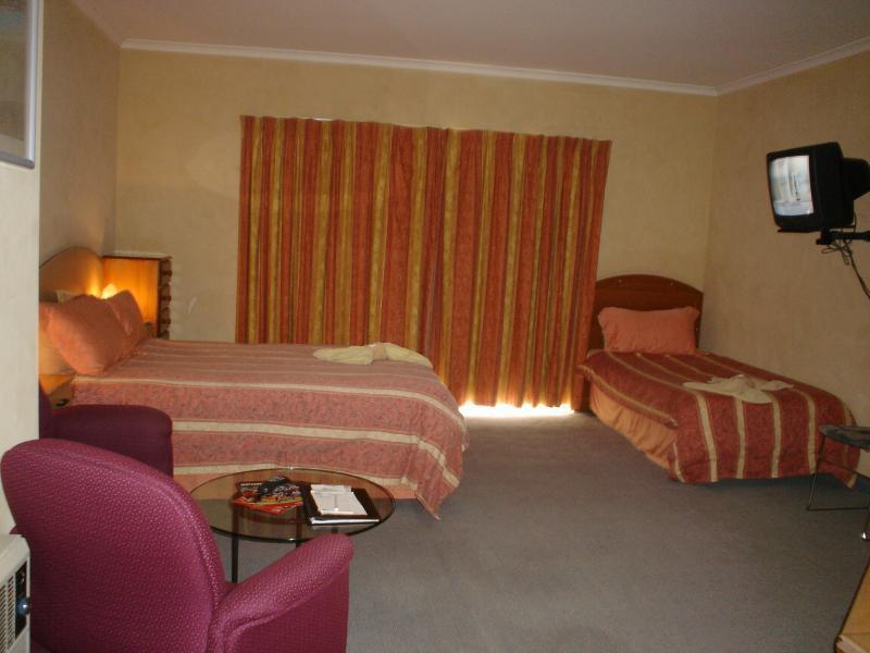 The Lighthouse Hotel Ulverstone Exterior photo